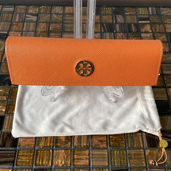 Tory Burch Glasses Case And Pouch - Picture 10 of 10